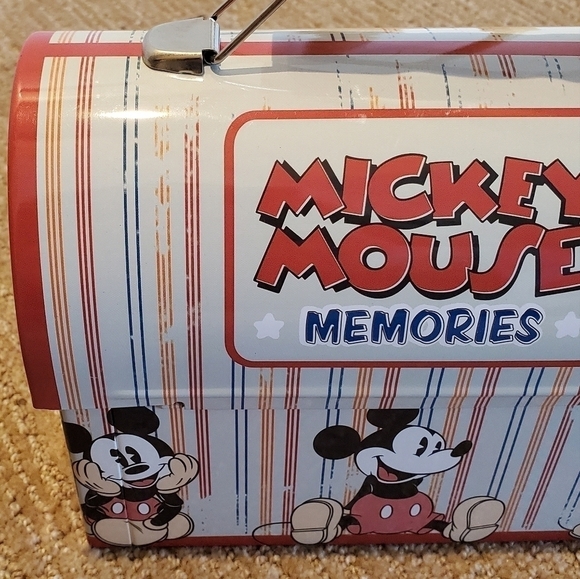 Mickey Mouse Memories Tin Lunch Box - Picture 7 of 7